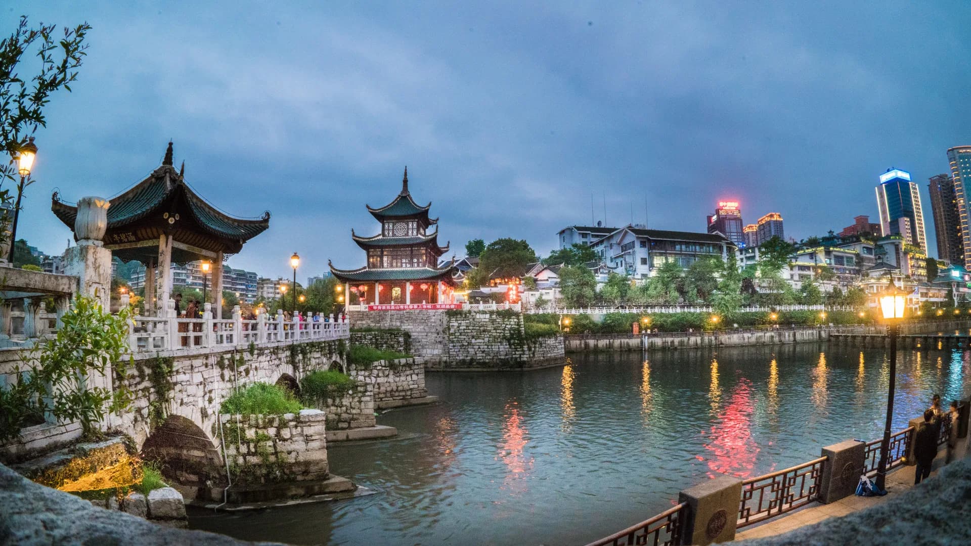 Guiyang Private Driver Charter Guide