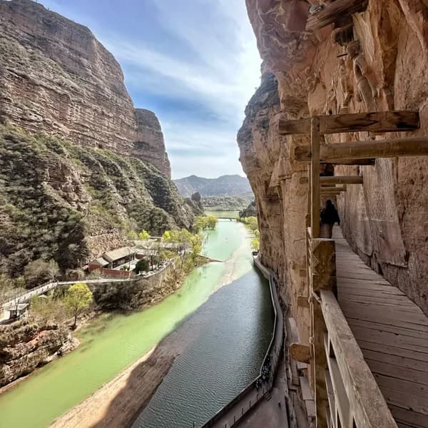 Bingling Temple Grottoes