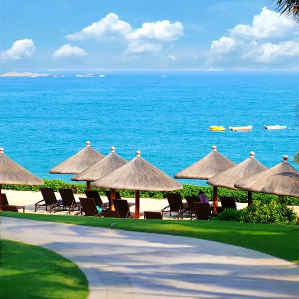 Yalong Bay