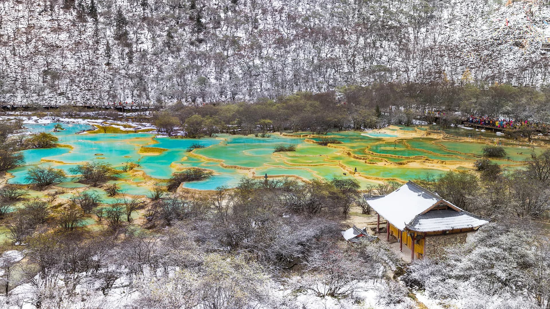 Jiuzhaigou Huanglong Tour Aba - 3 Days Private Car 5