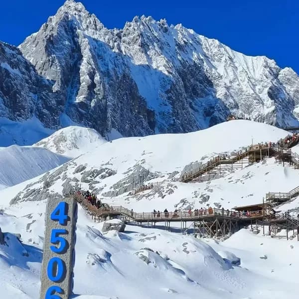Yulong Snow Mountain Tour from Lijiang by Private Car 2