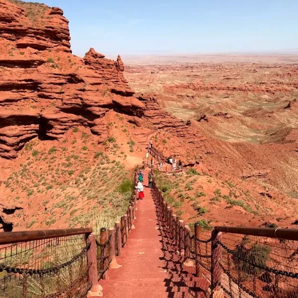 Pingshan Lake Grand Canyon Tour, Mati Temple Zhangye 2