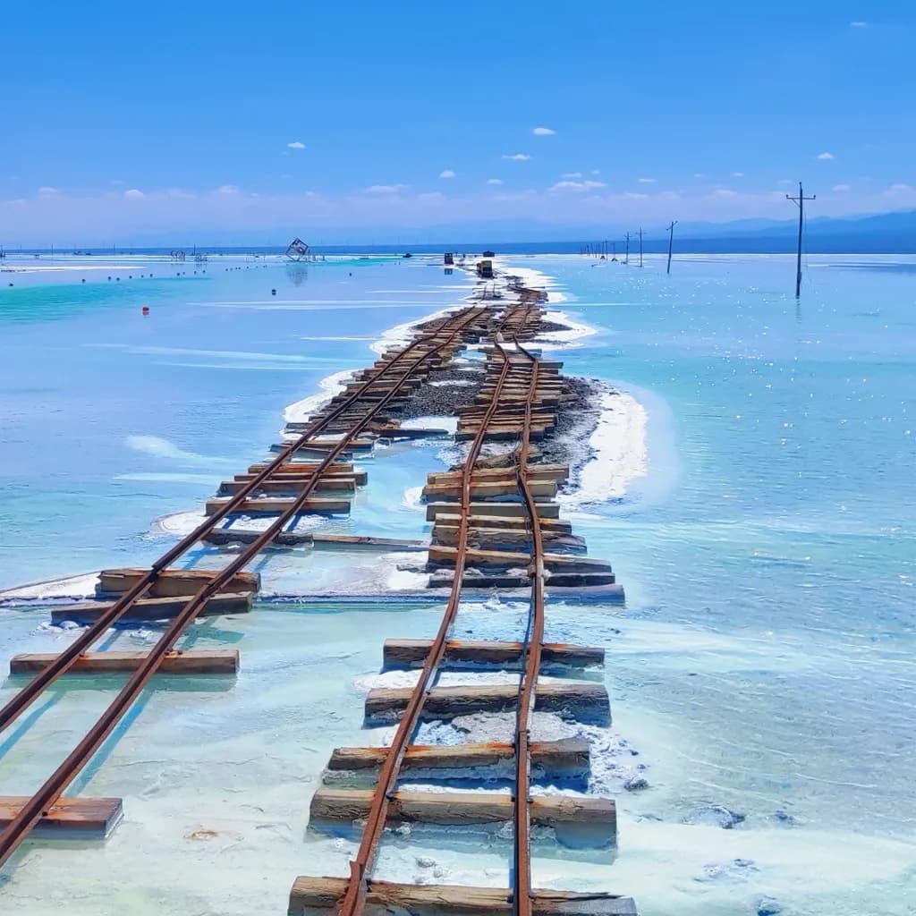 Chaka Salt Lake Tour from Xining by Private Car 5