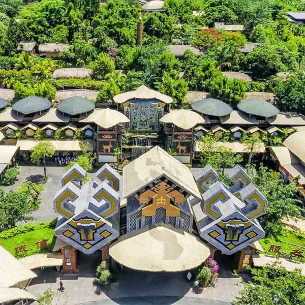 Binglanggu Li and Miao Culture Village Sanya Day Trip 2