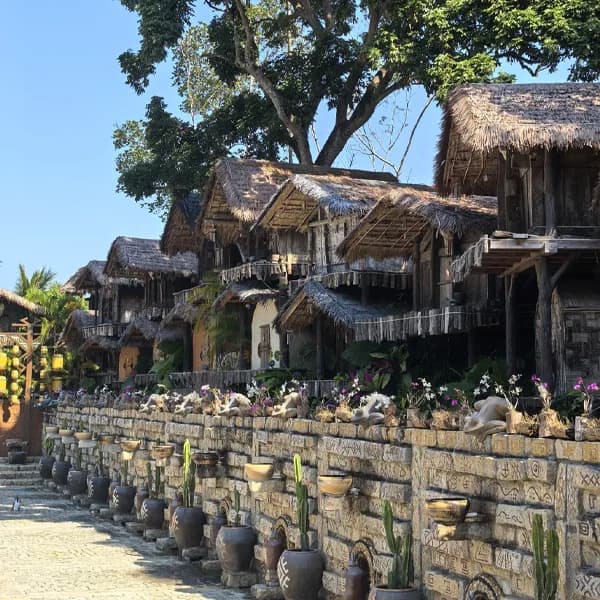 Binglanggu Li and Miao Culture Village Sanya Day Trip 5