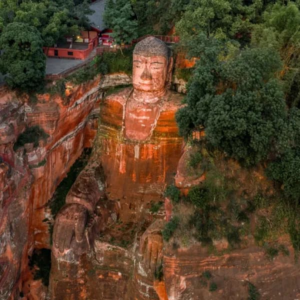 Leshan Giant Buddha Tour from Chengdu to Emei 4
