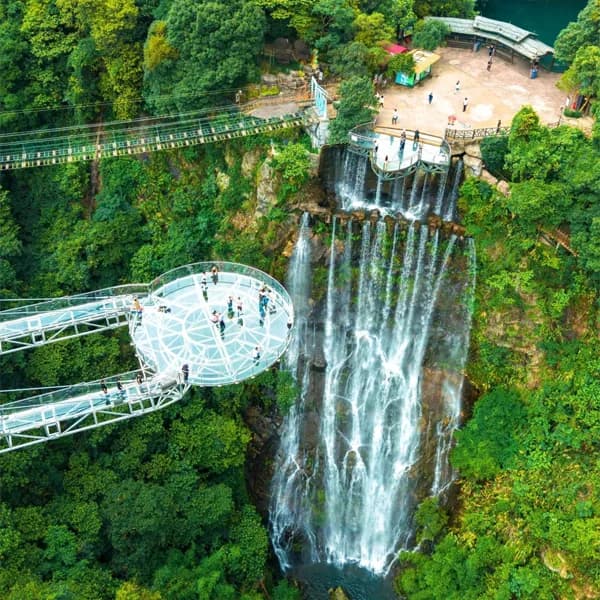 Gulong Gorge Tour from Shenzhen by Private Car 2