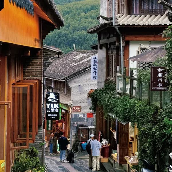 Heshun Ancient Town Tour from Baoshan Station 2