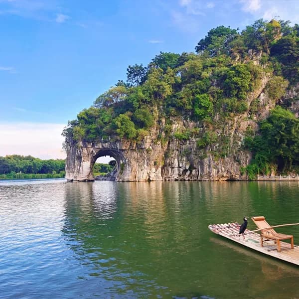 Guilin Private Day Trip: Elephant Hill & Cave 3