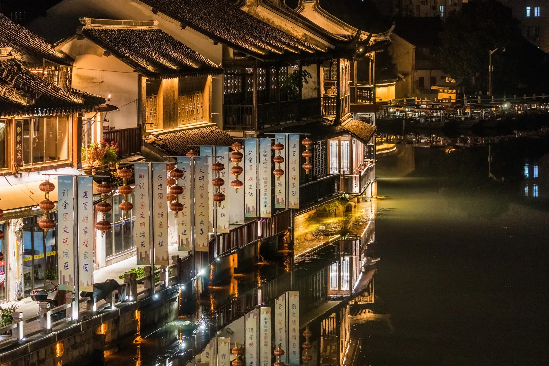 2-Day Shanghai Private Car Charter with Driver 5
