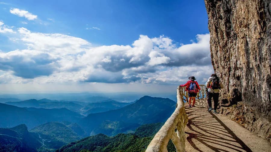 Chongqing Beyond the City: 4 One-Day Chartered Routes