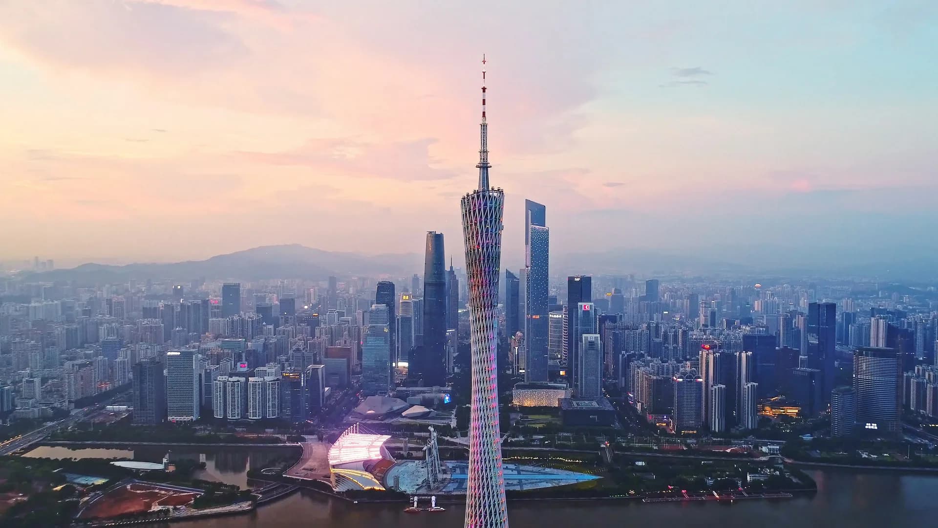 Guangzhou Charter Guide: When a Private Car Helps